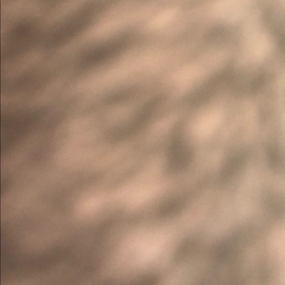 Meet your Posher, Lauren - Picture 1 of 1